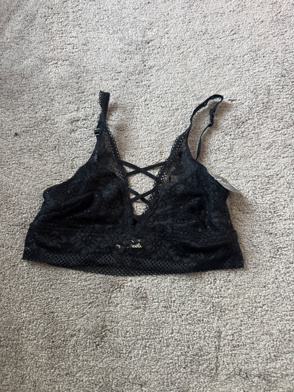 Yelete Black Lace Bralette Crisscross Back Floral Lace Strappy SIZE L